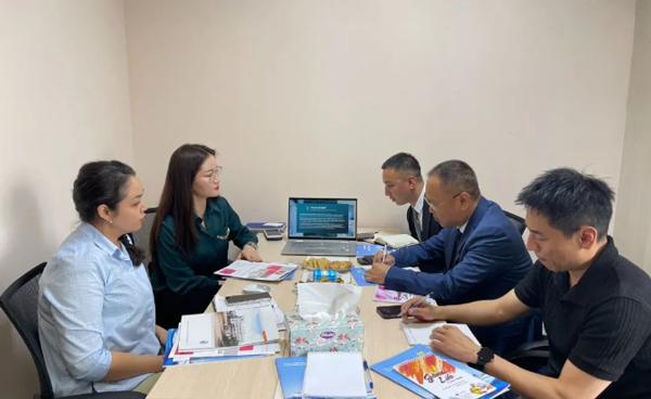 耦合医学紧跟国家“一带一路”战略 坚定开拓中亚市场