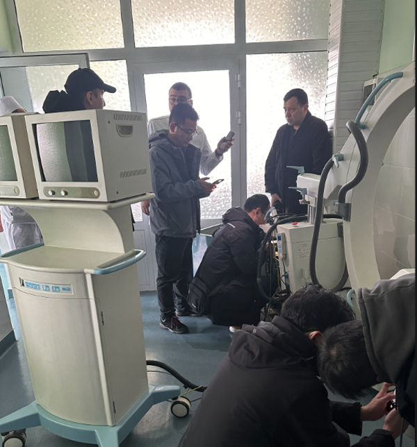 2024年，武汉耦合医学和中亚的小伙伴一起跨年！